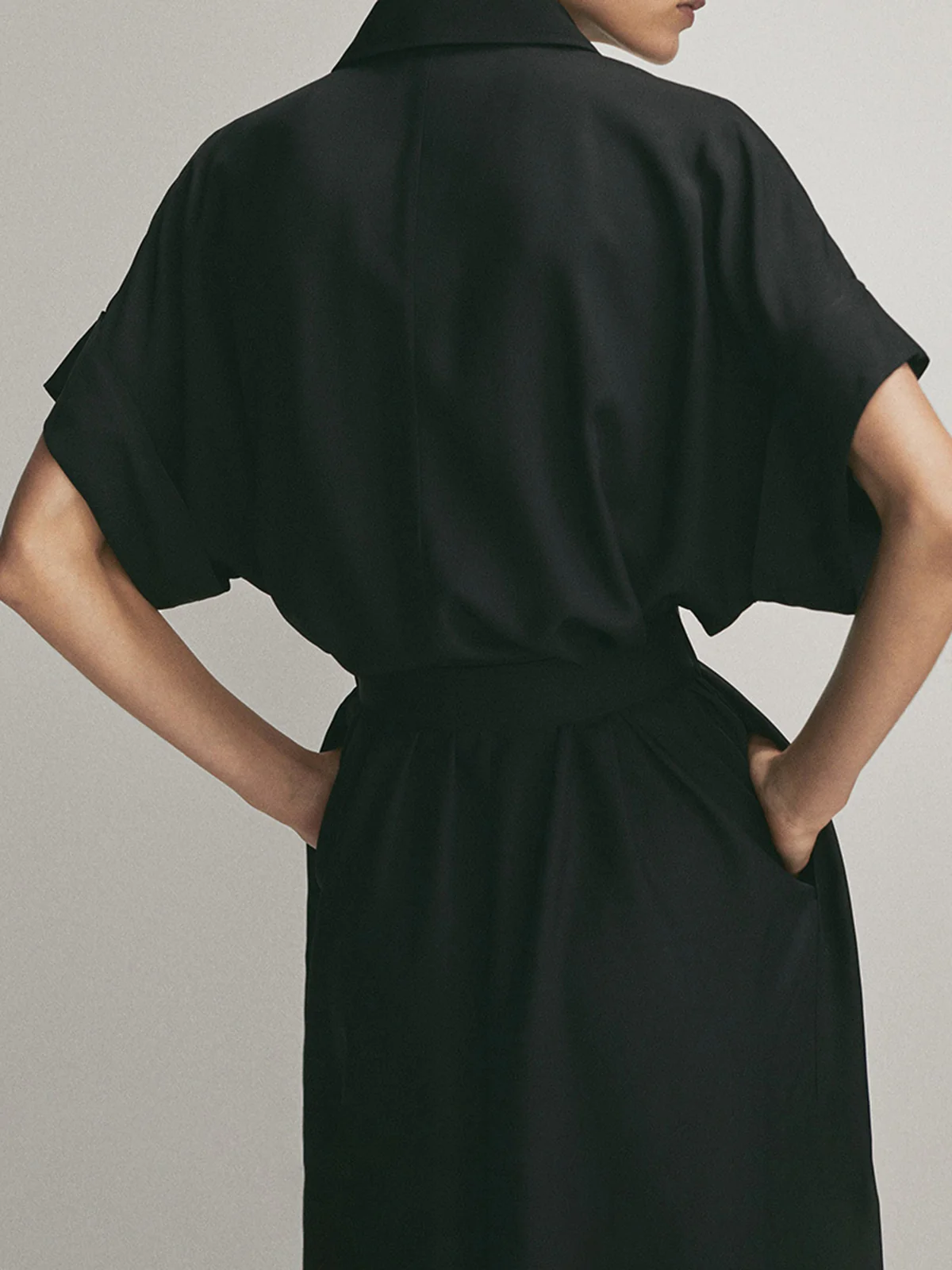 Polo Pockets Tied Midi Dress - Takermore