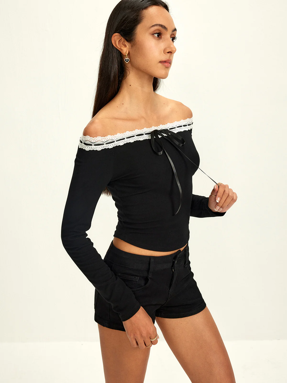 Off-Shoulder Lace Trim Blouse - Takermore