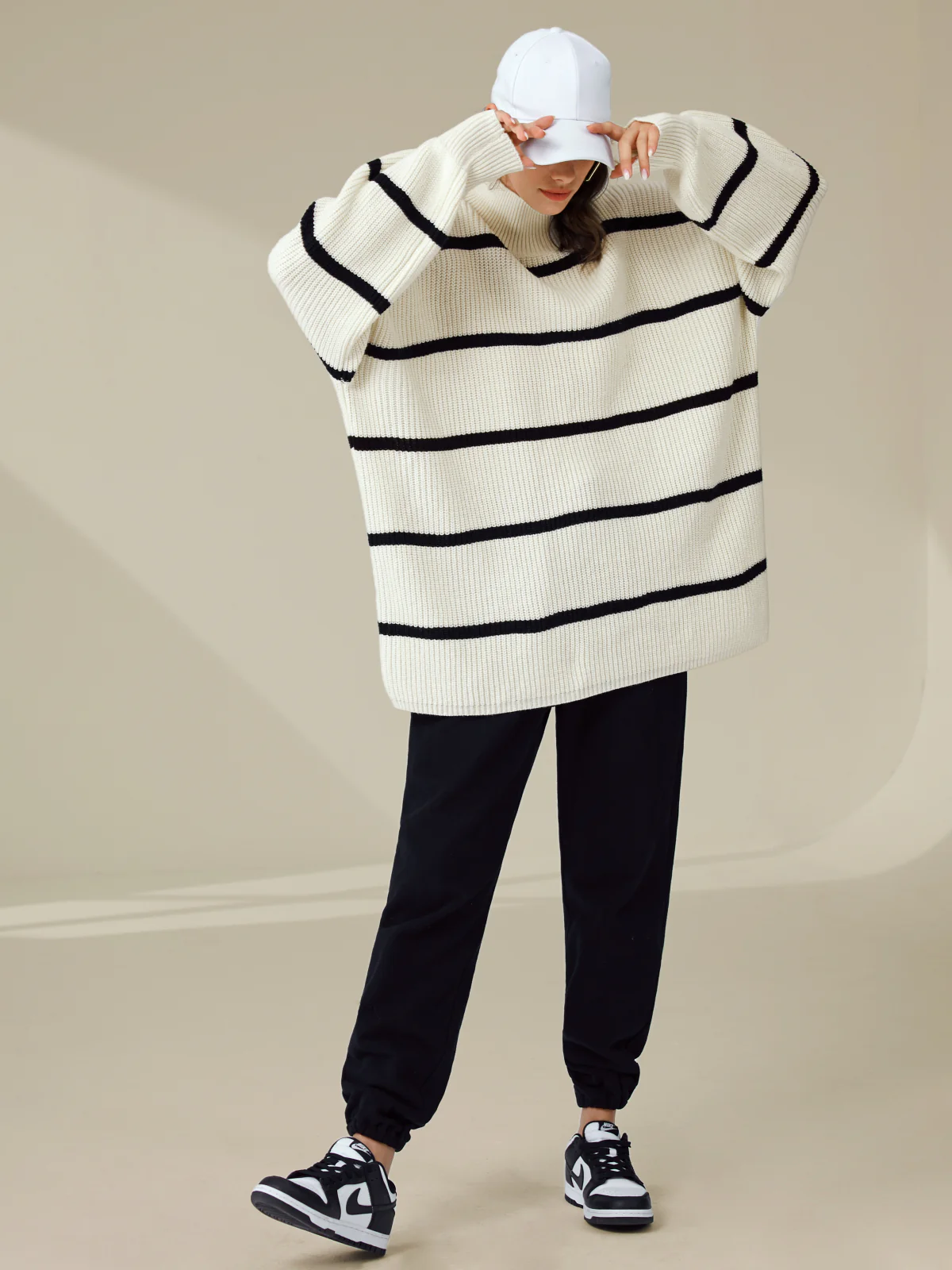 Oversized Ribbed Mockneck Sweater - Takermore