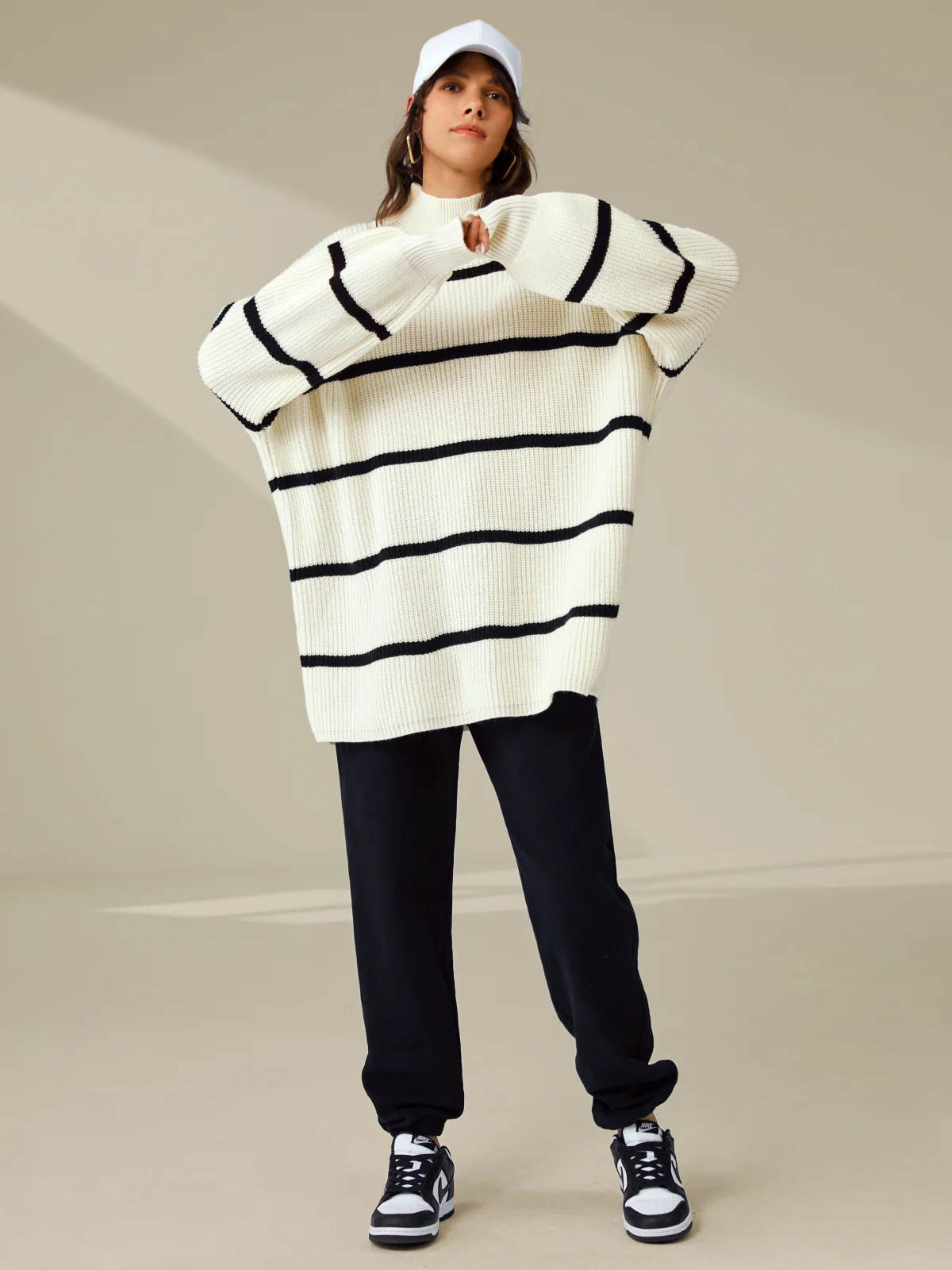 Oversized Ribbed Mockneck Sweater - Takermore