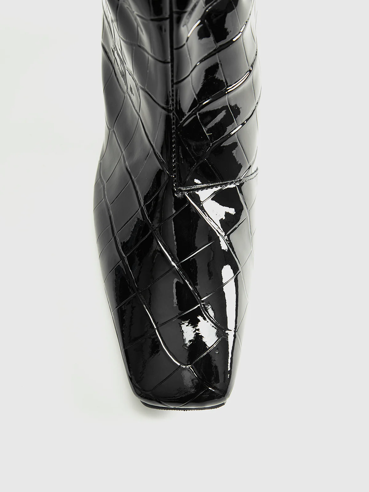 Crocodile Pattern Knee High Boots - Takermore