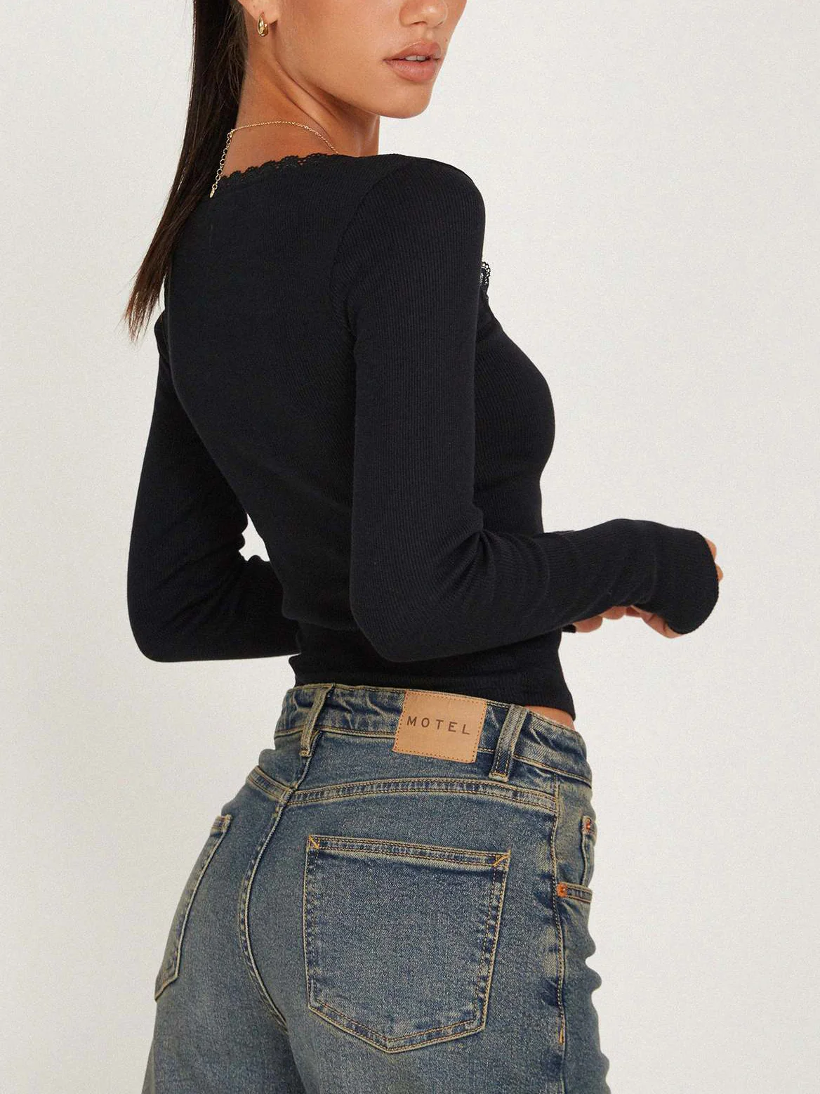 Lace Trim Long Sleeve Crop Top - Takermore