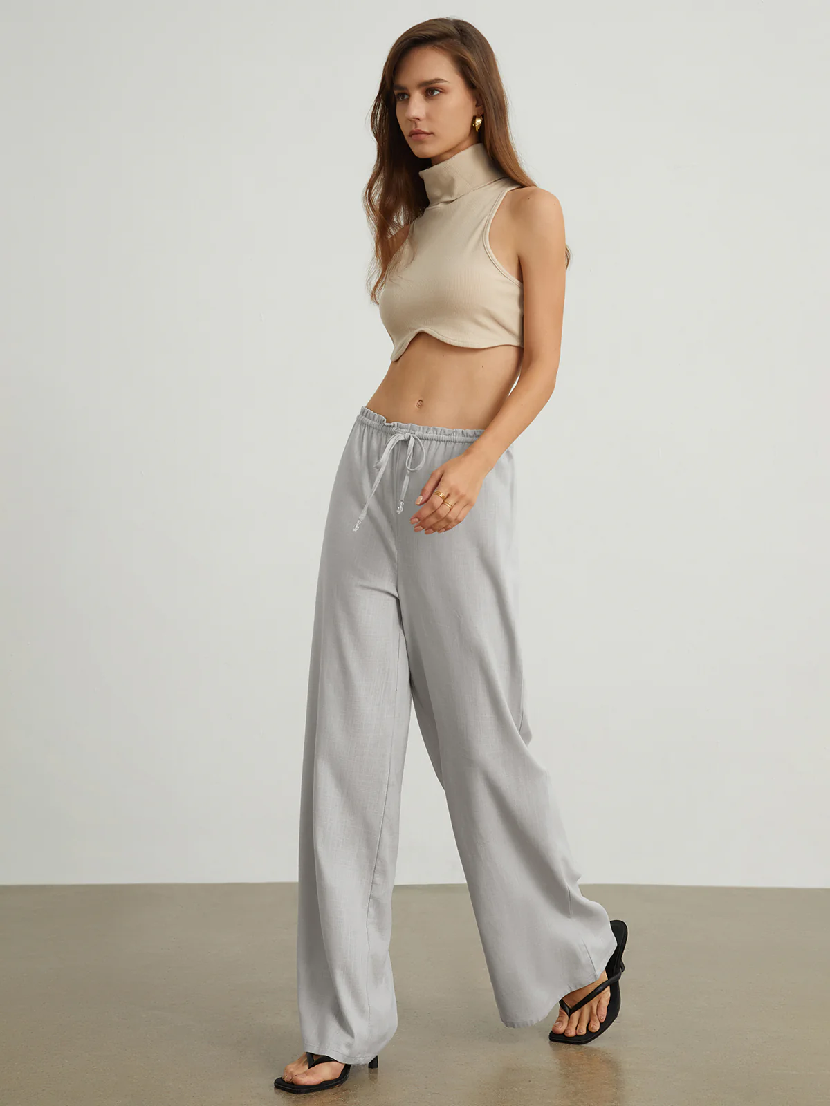 Wave Hem Mock Neck Crop Top - Takermore