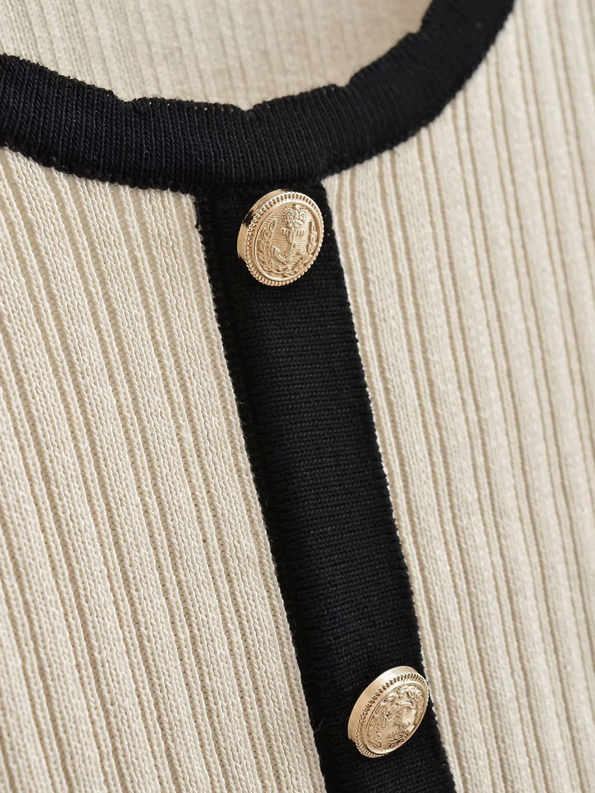 Retro Contrast Cardigan - Takermore