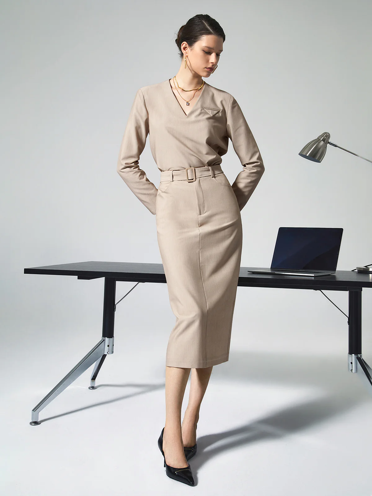 Solid V-neck Belted Two Piece Skirt Set - Takermore