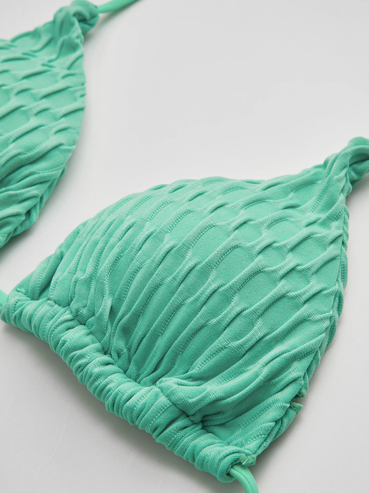 Solid Halter Knotted Bikini Set - Takermore