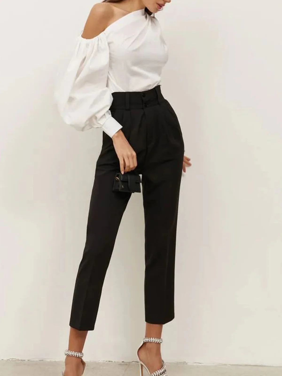 Asymmetrical Off Shoulder Blouse - Takermore