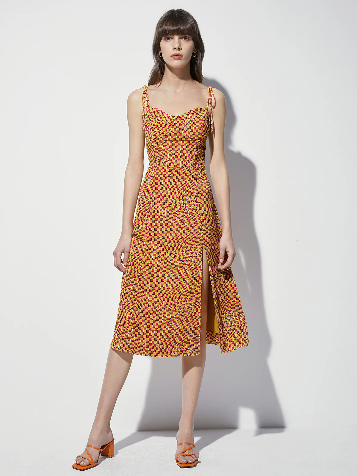 Groovy Contour Sleeveless Off The Shoulder Midi Dress - Takermore