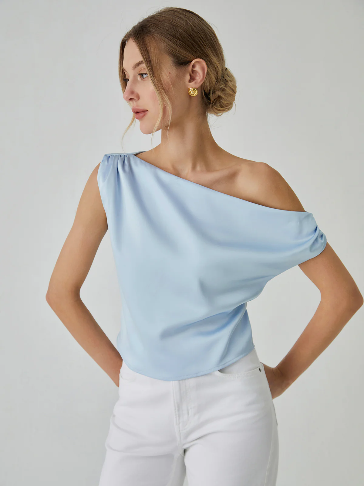 One Shoulder Off Knotted Blouse - Takermore