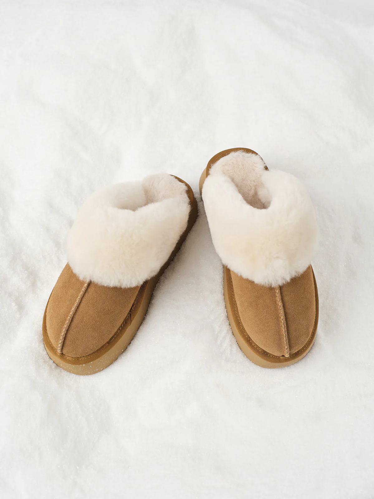 Thick Sole Fleecing Slippers Boots - Takermore